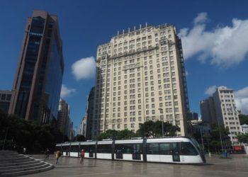 EDIFÍCIO “A NOITE”, O MAIS RECONHECIDO MARCO DO RIO